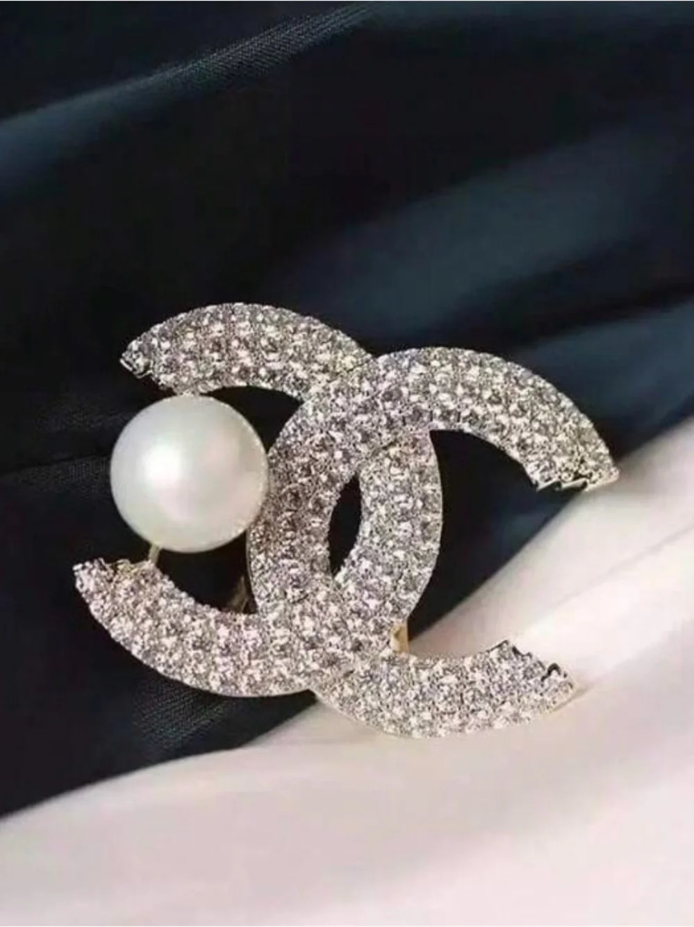 Gold Luxury Brooch Pin FENDI jewelry Crystal Designer logo silver ring necklace